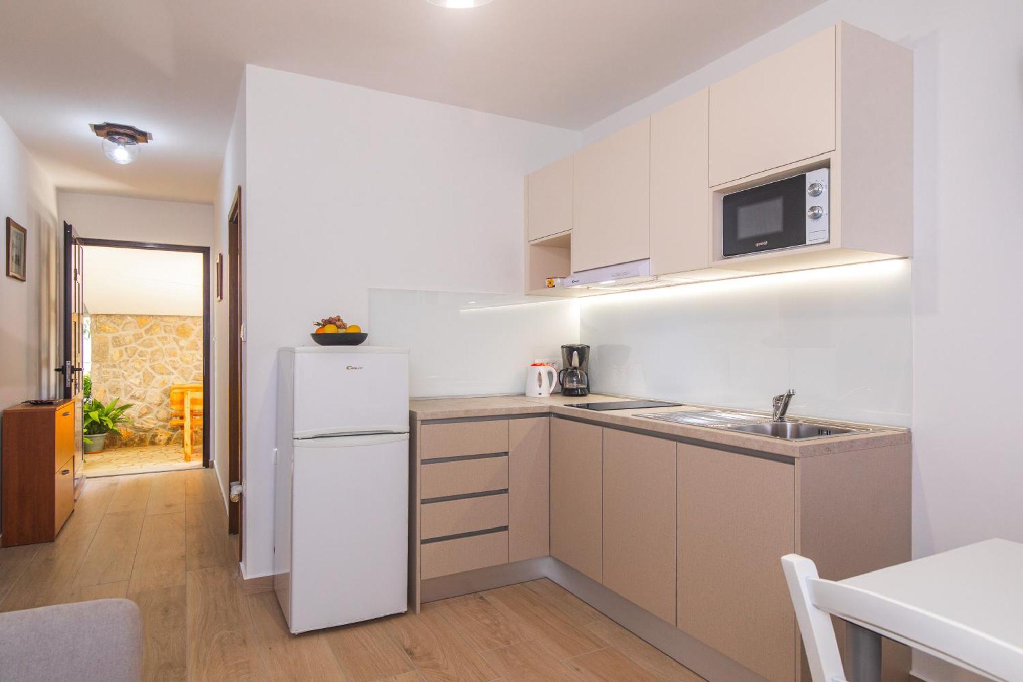 Apartmani Pina Krk Town Esterno foto