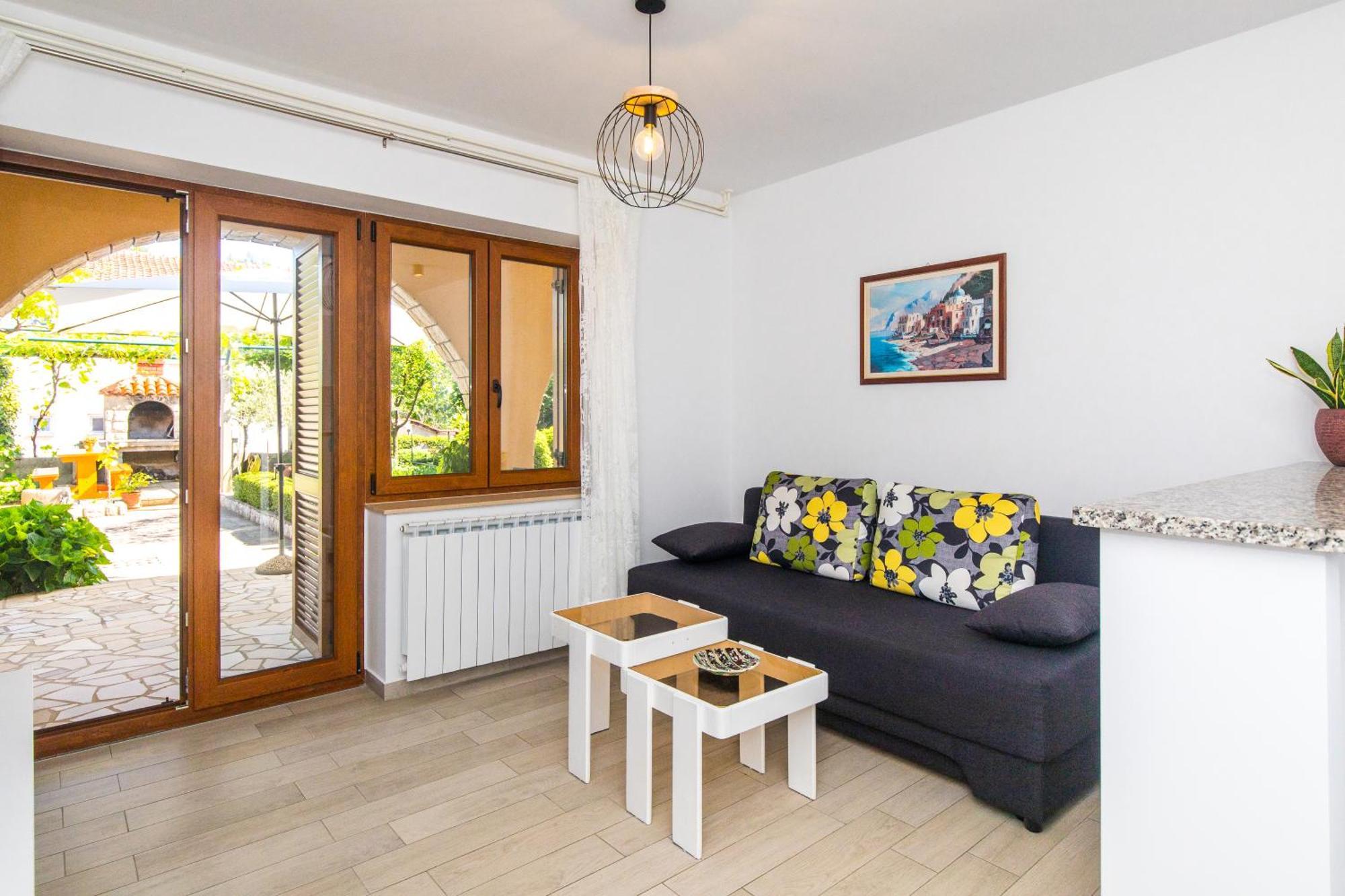 Apartmani Pina Krk Town Esterno foto